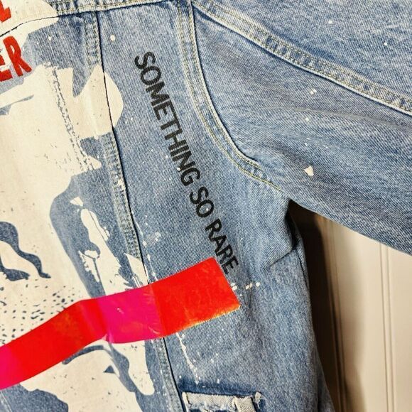 Zara Men’s Sz M Jean Denim Jacket Critical Thinker So Many Choices Just Light - Picture 5 of 16